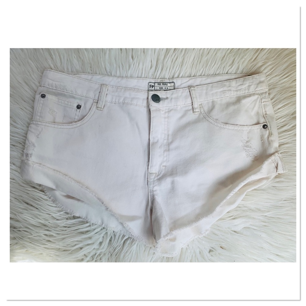 Free People Irreplaceable Cut Off Jean Shorts Ivory Size 31